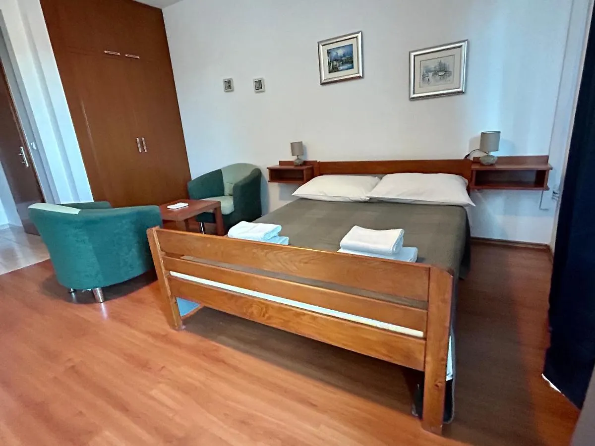 Apartments Stokic Rab Town 0*,  Croazia